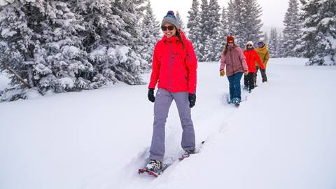 snowshoe tours at winter park